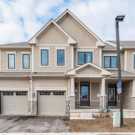 فيلا Luxury Townhouse Close To Fairview Casino In شلالات نياغارا المظهر الخارجي الصورة