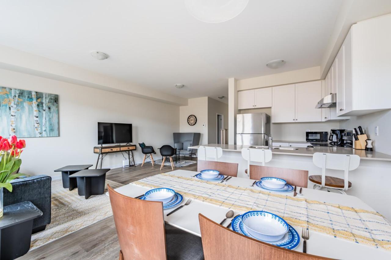فيلا Luxury Townhouse Close To Fairview Casino In شلالات نياغارا المظهر الخارجي الصورة
