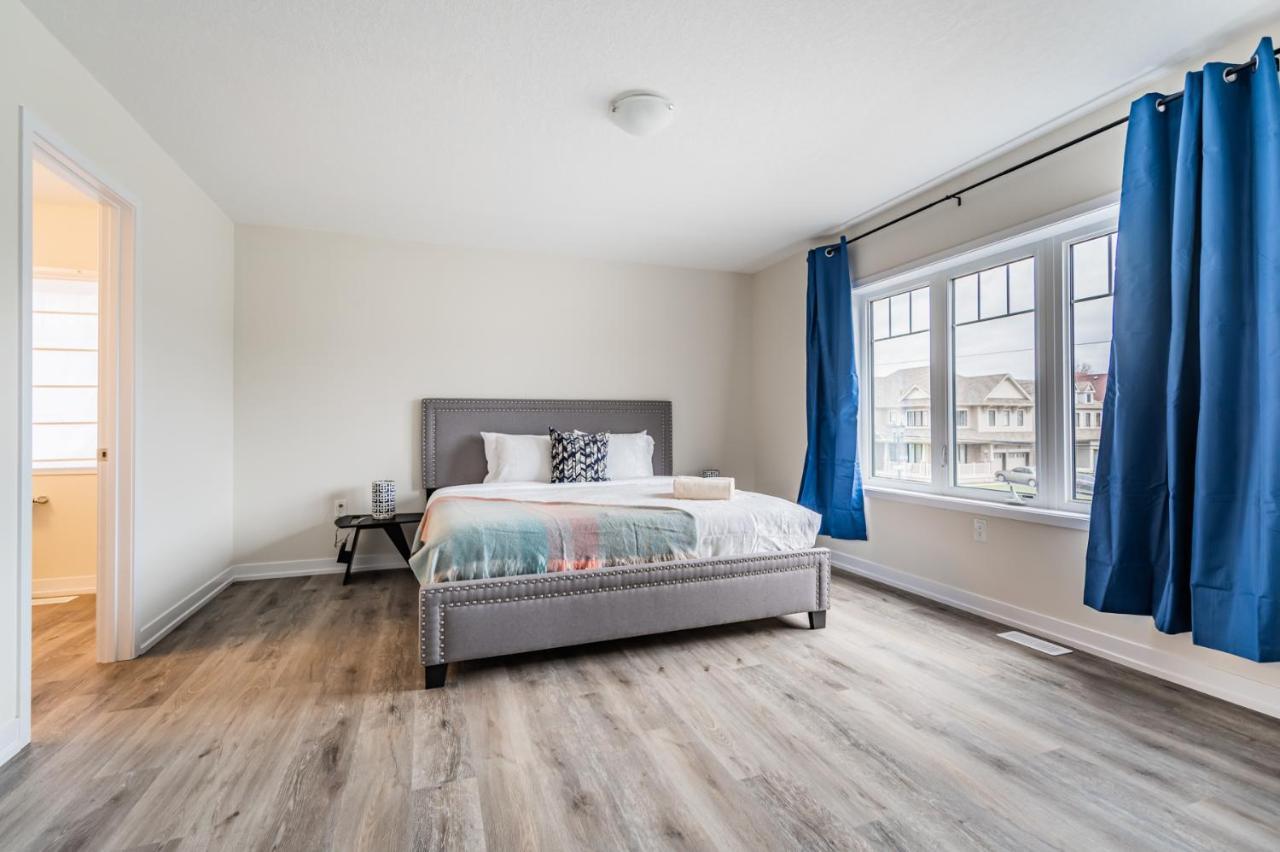 فيلا Luxury Townhouse Close To Fairview Casino In شلالات نياغارا المظهر الخارجي الصورة